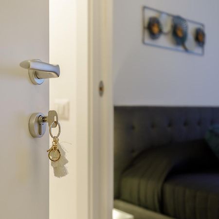 Pieno Centro Di Milano Per Gruppi, Famiglie E Viaggi Di Lavoro Appartement Buitenkant foto
